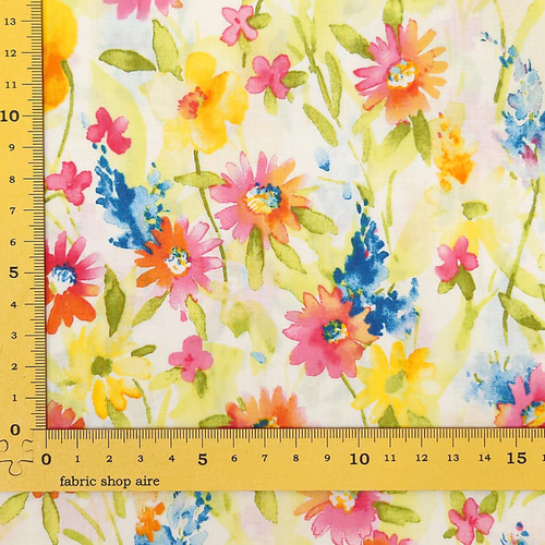 60ローン生地【50×110cm】 水彩のお花 花柄 水彩画風 薄手 服地