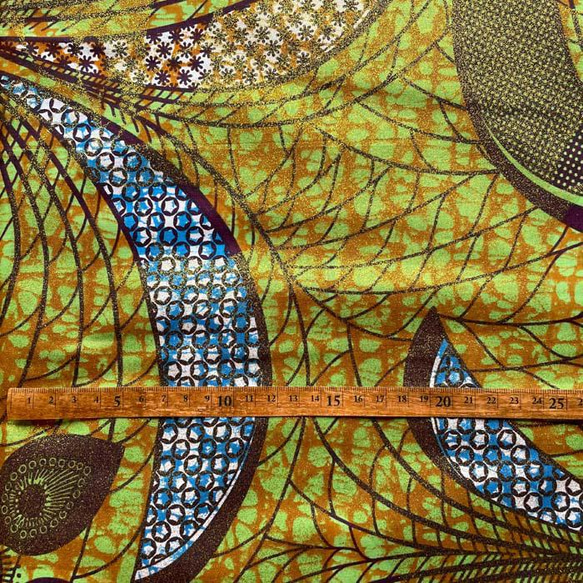 110cm×50cmでお届けします＊生地  アフリカ布 アフリカ生地 ハギレ 布 小物作り ハンドメイド カットクロス 3枚目の画像