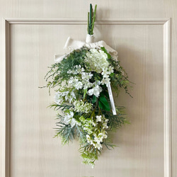 (再販)アーティフィシャルフラワー・ハーブ&白い小花のグリーンスワッグ 5枚目の画像