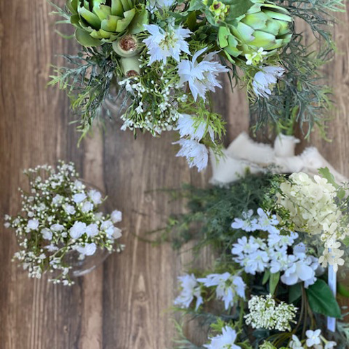 再販)アーティフィシャルフラワー・ハーブ&白い小花のグリーンスワッグ