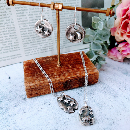 新作WEEK2022】【お試し価格】【1点もの】星のかけらのネックレス