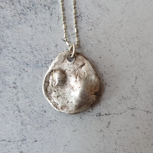 新作WEEK2022】【お試し価格】太陽のネックレス/アートクレイシルバー