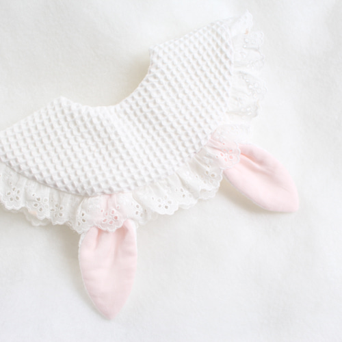 小花柄 うさ耳スタイ(表地ワッフル) ワッフルのうさみみスタイ