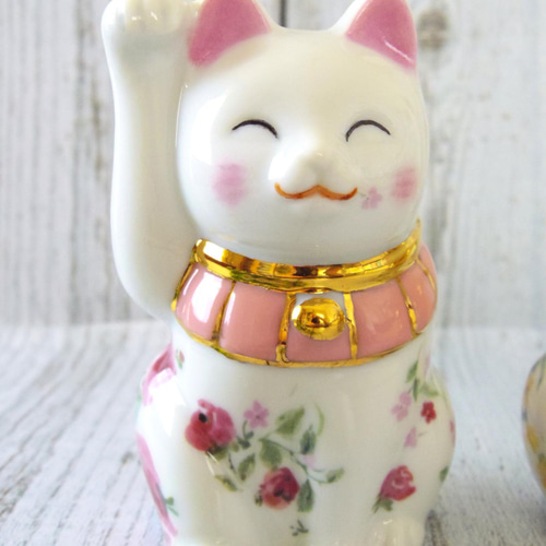 幸運を呼ぶ♫花柄の招き猫（ペア）磁器 ☆ポーセラーツ