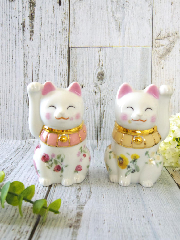 幸運を呼ぶ♫花柄の招き猫（ペア）磁器 ☆ポーセラーツ