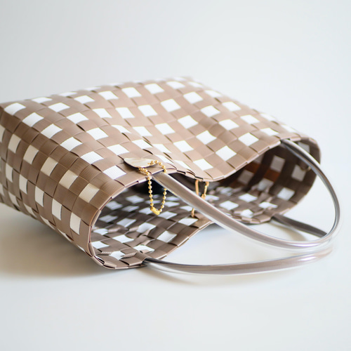 ♡２回のみ使用♡WOVEN チェック柄 かごバッグ ギンガムチェック グレージュ S 2WAYプラカゴバッグ スパバッグ