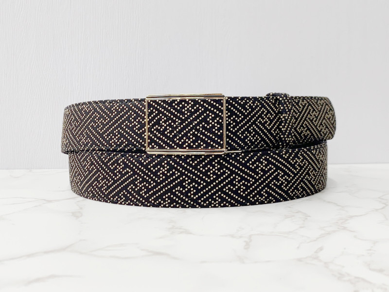 日本製　印伝　鹿革　上質　ベルト　真鍮磨き上げ金具