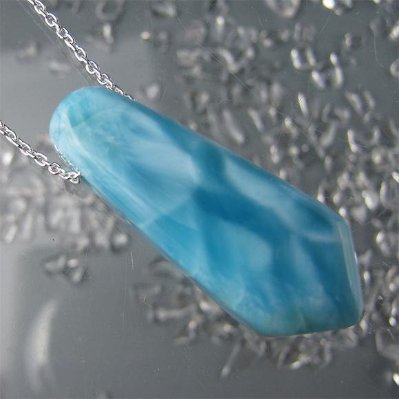 イルカのいる海  naked212 ラリマー  ペンダント simple【送料無料】いるか ドルフィン