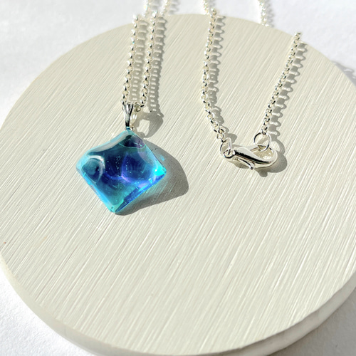 ブルー、ターコイズブルーのグラデーション☆再販☆×2 /レジン  