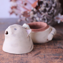 香炉 茶トラ猫 3枚目の画像