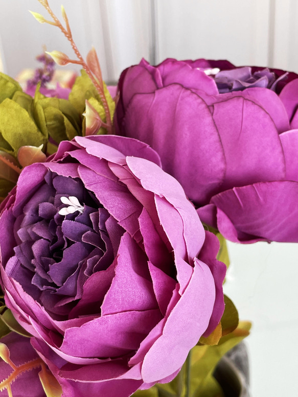 no４,大きめのシャクヤク(紫),つぼみ付き,花束,ヨーロッパスタイル,人工シルク,パーティ 6枚目の画像