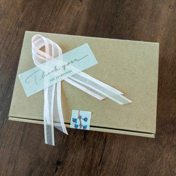 「晴れやかブルー2022」海の光 イヤリング 8枚目の画像