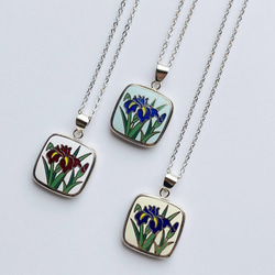 カキツバタ 七宝焼のペンダント 丹銅メタル七宝 ネックレス