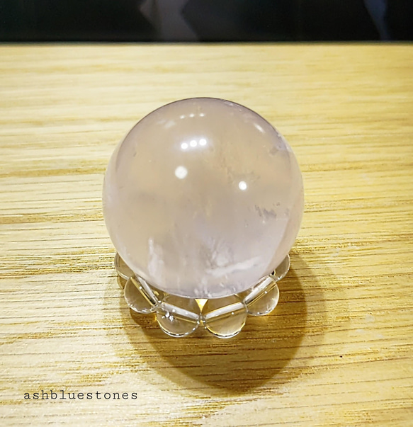 【ふーこ】ローズクォーツ 直径13㌢　天然石　スフィア strs-spe404is-350x350.jpg