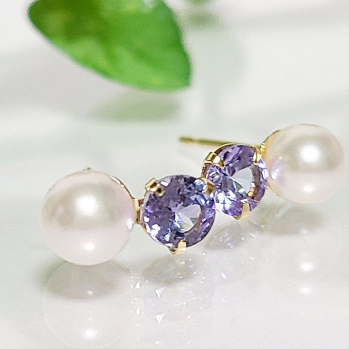 K18(刻印入)アコヤ真珠・タンザナイトピアス