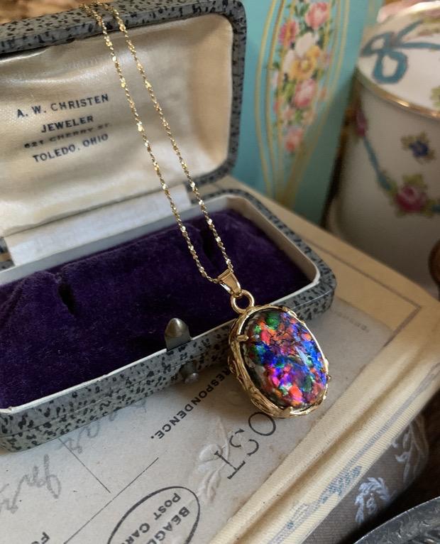 スモールプラネット カラフル 西洋 ウエスタンアンティーク ガラス 惑星 宇宙 ネックレス 18,060円