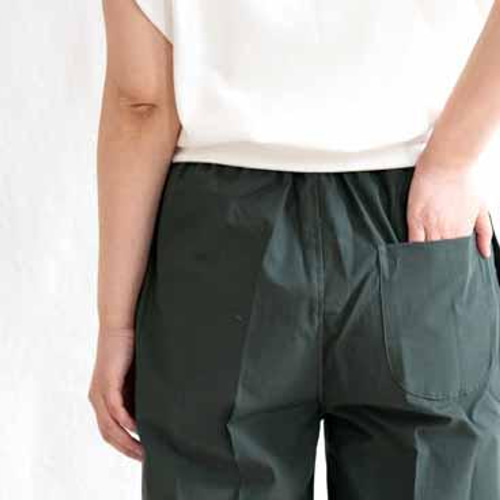 Organic Cotton ポプリン生地のギャザーパンツ Mサイズ【両脇+ Organic Cotton ポプリン生地のギャザーパンツ Mサイズ【両脇+