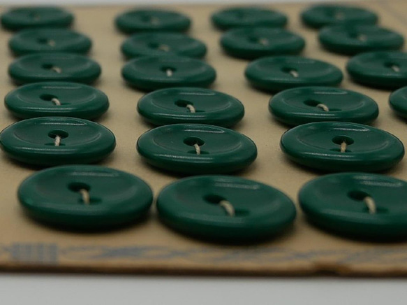 フランスヴィンテージプティプラスチックボタン（グリーン）10個セット 9枚目の画像