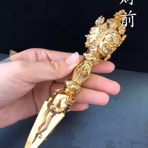 チベット仏教法器 プーバ金鋼撅 真鍮製 vajra 18cm その他アート