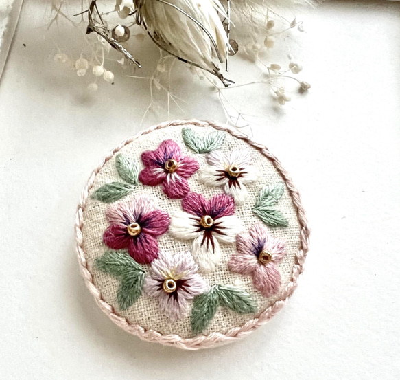 ピンクのお花♡手刺繍ヘアゴム2点セット