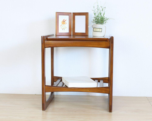 木製無垢材 チーク材◾️彫刻デザイン サイドテーブル 飾り台 ディスプレイ台 花台 木製無垢材 チーク材◾️彫刻デザイン サイドテーブル 飾り台 花台