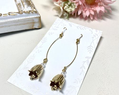 ハンドメイド＊ピアス チューリップ パール メタルパーツ イヤリング