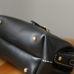 【切線】非常受歡迎！橫扣包，手工真皮單肩包，女士款，全手工縫製 第16張的照片