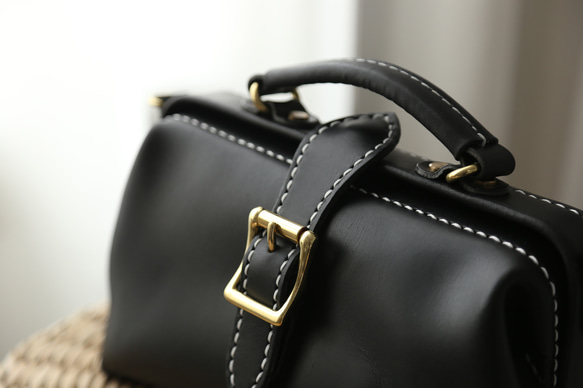 【切線】非常受歡迎！橫扣包，手工真皮單肩包，女士款，全手工縫製 第3張的照片