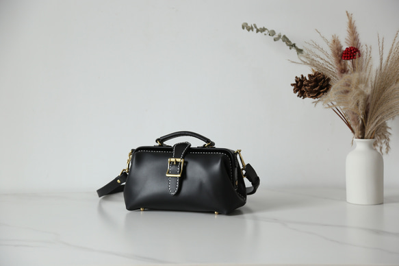 【切線】非常受歡迎！橫扣包，手工真皮單肩包，女士款，全手工縫製 第2張的照片