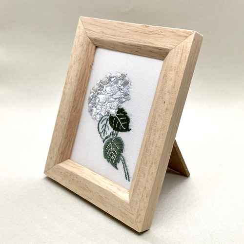 受注制作 紫陽花 刺繍フレーム 絹糸と銀糸の日本刺繍 インテリア 壁
