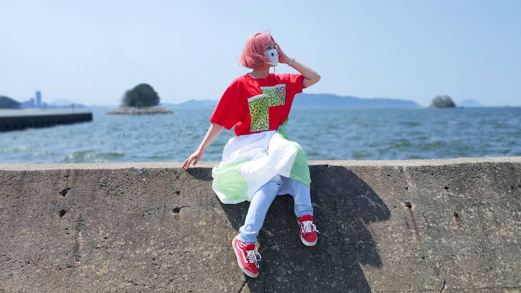 【ランダムパッチワーク赤Tシャツワンピ】