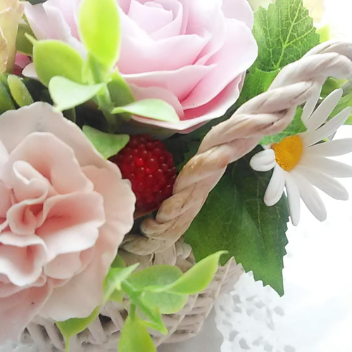 ひろりん様3点おまとめ♡クレイフラワー♡バスケット型フラワーアレンジメント ひろりん様3点おまとめ♡クレイフラワー♡バスケット型フラワー