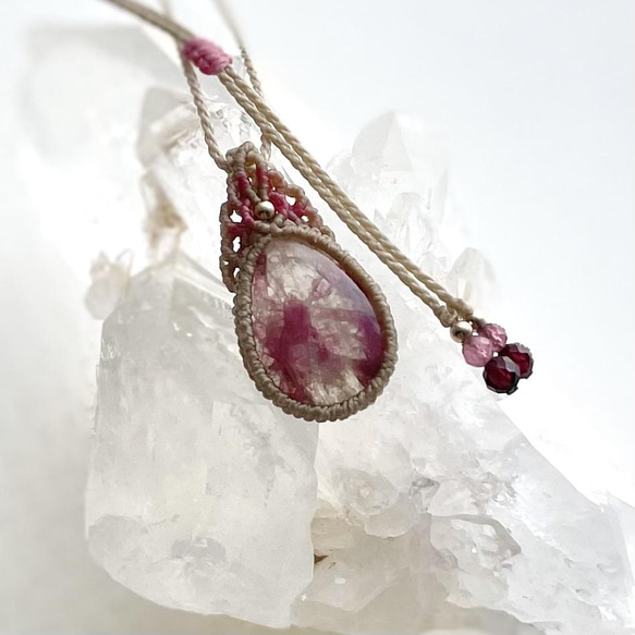 ピンクトルマリンインクォーツ マクラメ ネックレス #373430