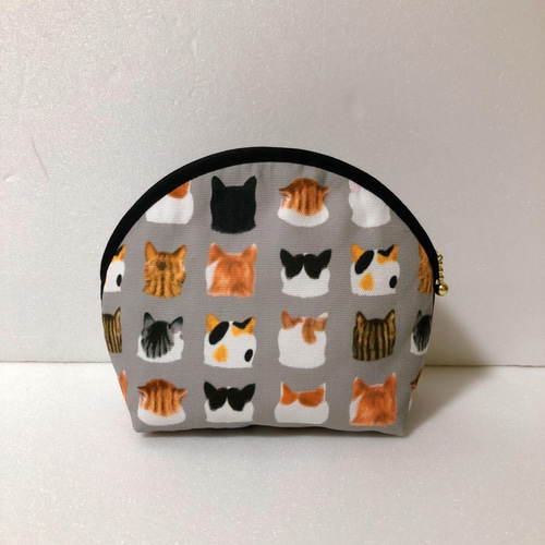 感謝価格　レア生地　クレーン猫柄　10cm ファスナープリーツポーチ　人気 クリアカードポーチ（ファスナー・片面クリア）ﾈｺ柄【撥水加工