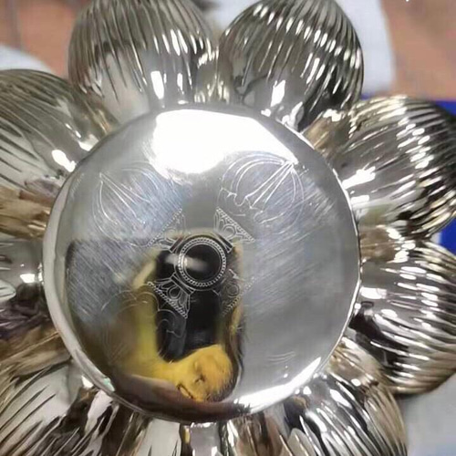 チベット密教法器 キンレンカ 真鍮製 金蓮花 仏教美術 15cm