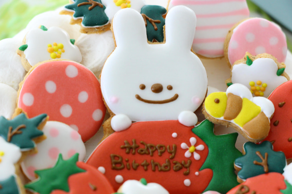 うさぎ　【アイシングクッキー】　オーダー　誕生日　いちご　赤　女の子向け　通販 7枚目の画像