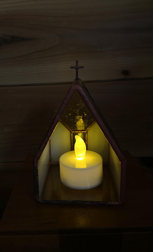 [Medium Church or house] 翡翠綠彩色玻璃 LED 燭台 第7張的照片