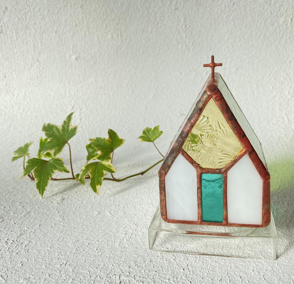 [Medium Church or house] 翡翠綠彩色玻璃 LED 燭台 第2張的照片