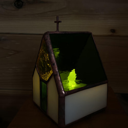 [Medium Church or house] 翡翠綠彩色玻璃 LED 燭台 第6張的照片