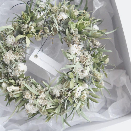 母の日ギフト2025 スターチスとライスフラワーのナチュラルリース