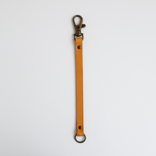 革紐（バッグチャームの革紐取り替え用）1本 黄・赤・茶・緑・紺・黒