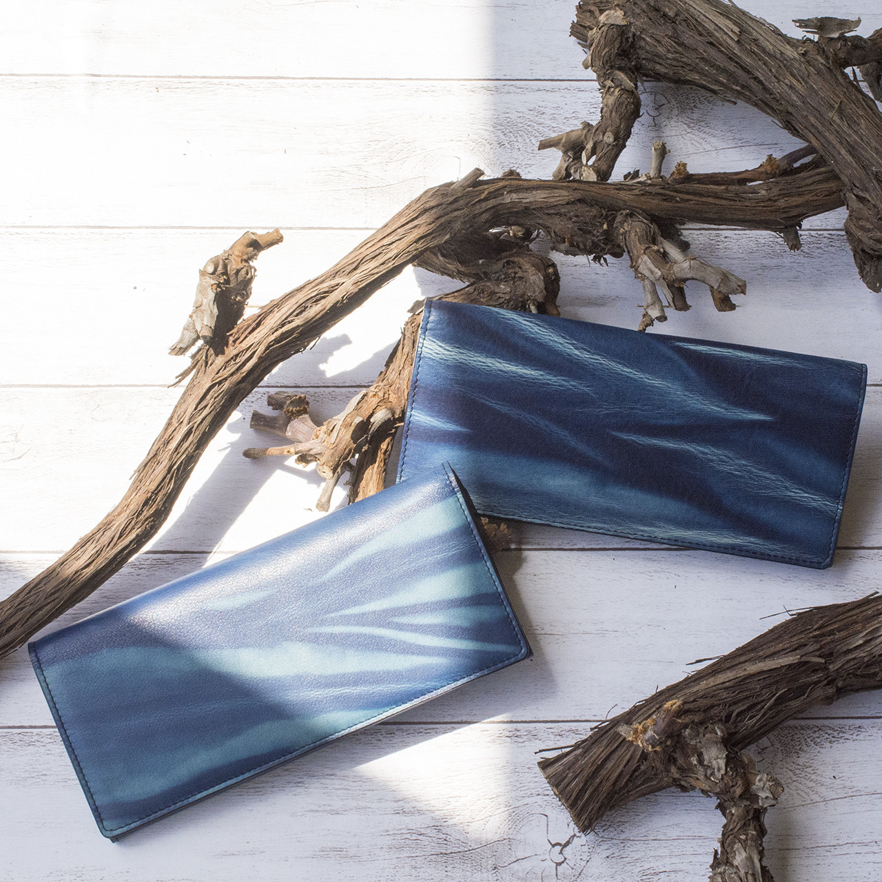 本革　天然染色　藍染め　絞り　長財布 35,750円