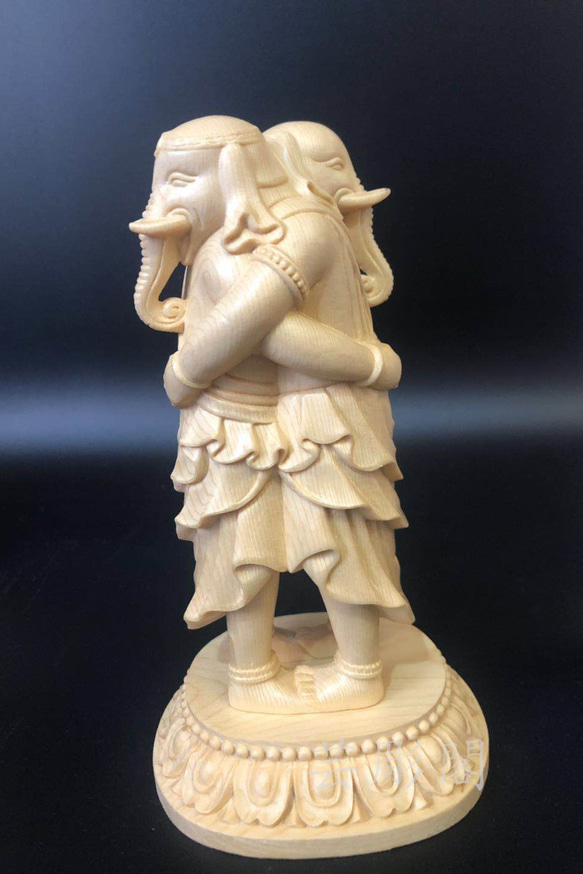 彫刻　木彫　置物 極上彫 高18cm 仏教工芸品 木彫仏像 精密彫刻 歓喜天 置物 職人手作り