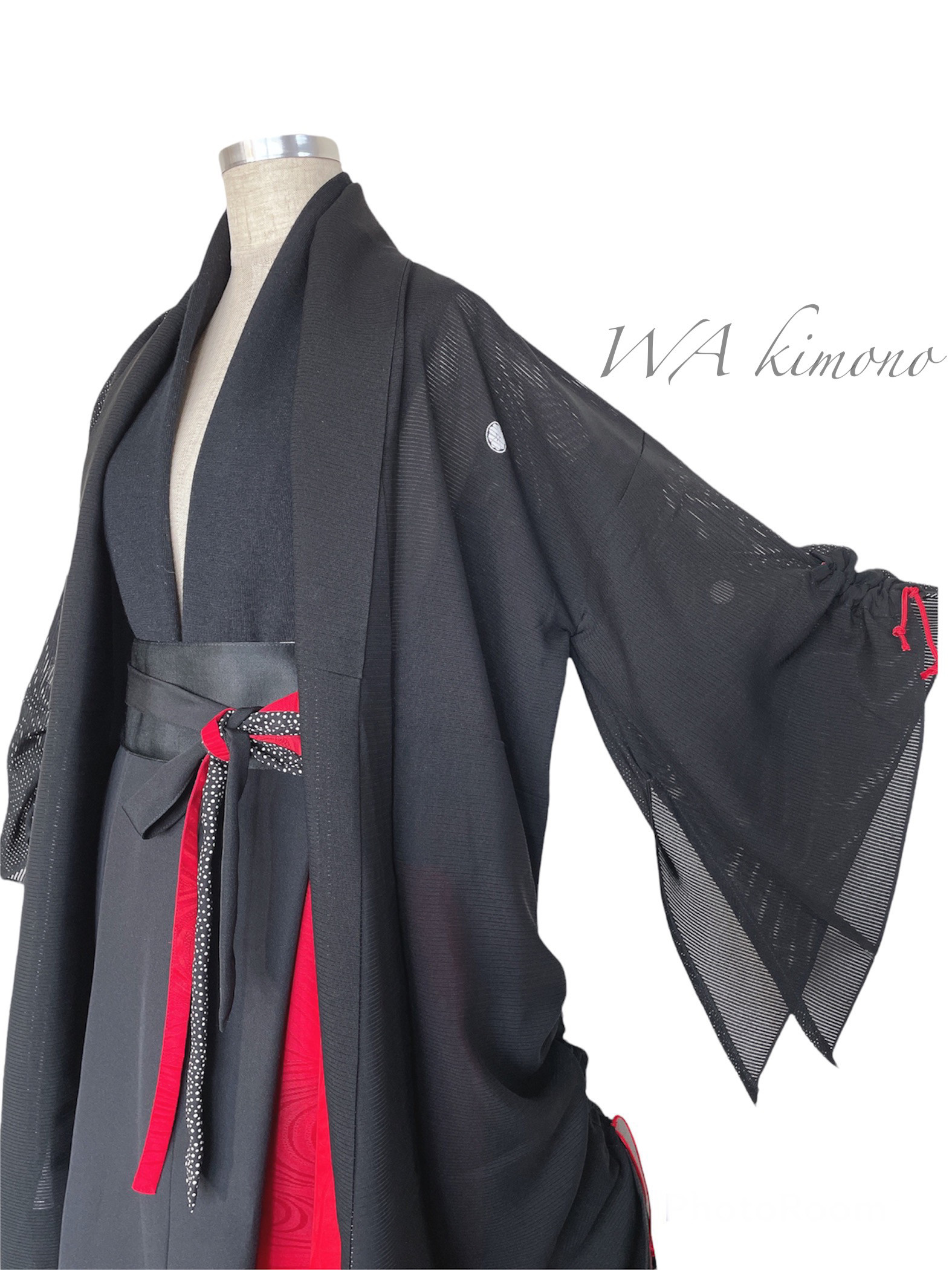 貝合わせ kimono 一点物　着物　リメイク　カーディガン 黒antique