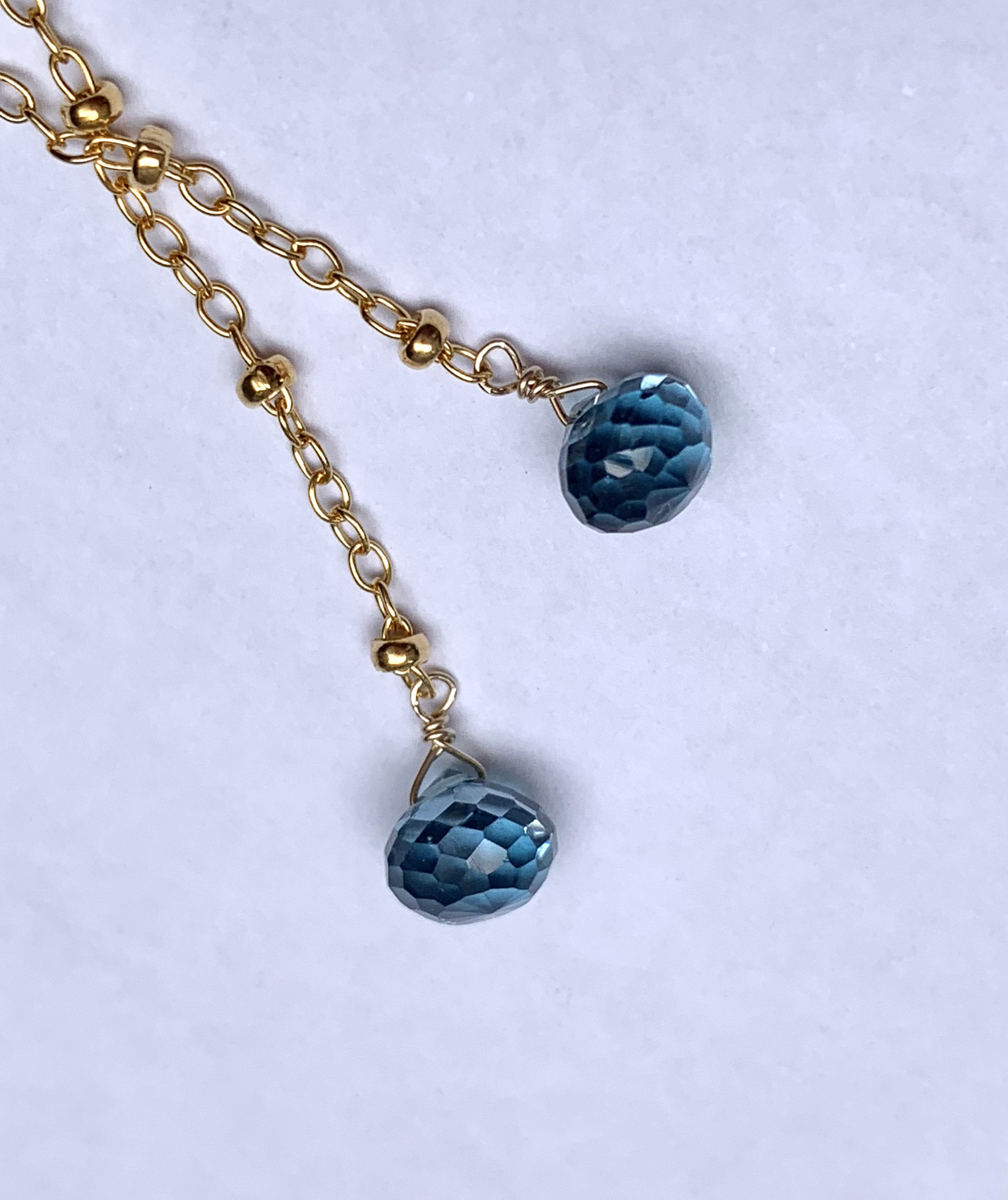 14kgf ロンドンブルートパーズのロングロングピアス 4,800円