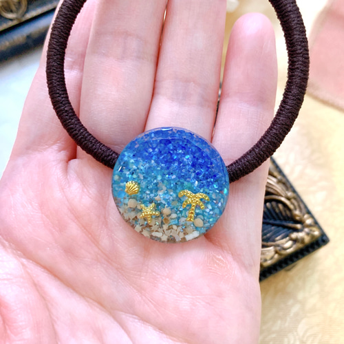星の砂とシェルの海辺のヘアゴム レジン ヘアゴム qui 通販 13811380