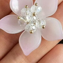 マスク マグネットピアス ガラスビーズフラワー 母の日 プレゼント