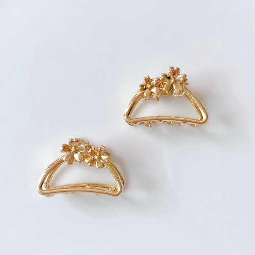 限一点♡❤︎バンズクリップ223ビジューフラワーかまぼこ型ヘアバンスクリップメタル 限一点♡❤︎バンズクリップ223ビジューフラワーかまぼこ型ヘア