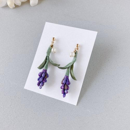 富良野ラベンダーのピアス》 HT 014 揺れる癒しの可愛いピアス