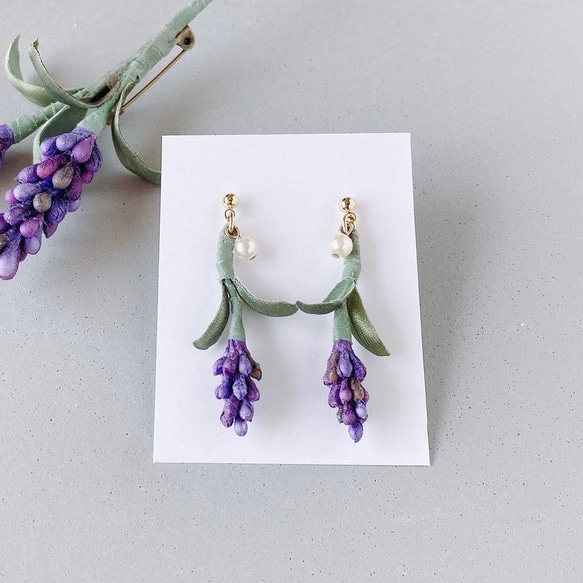 富良野ラベンダーのピアス》 HT 014 揺れる癒しの可愛いピアス ピアス